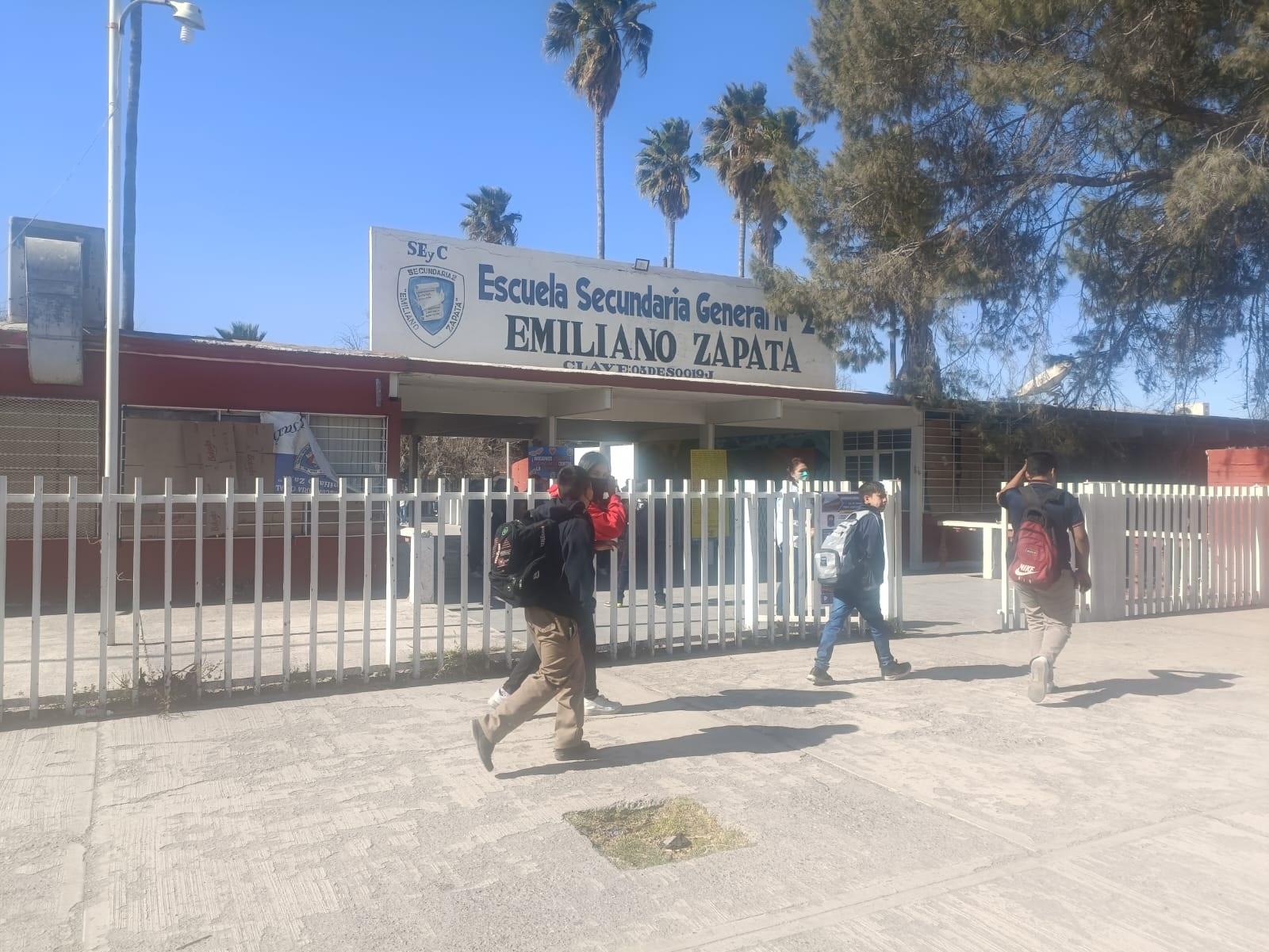 Citan a padres de alumnas agresoras