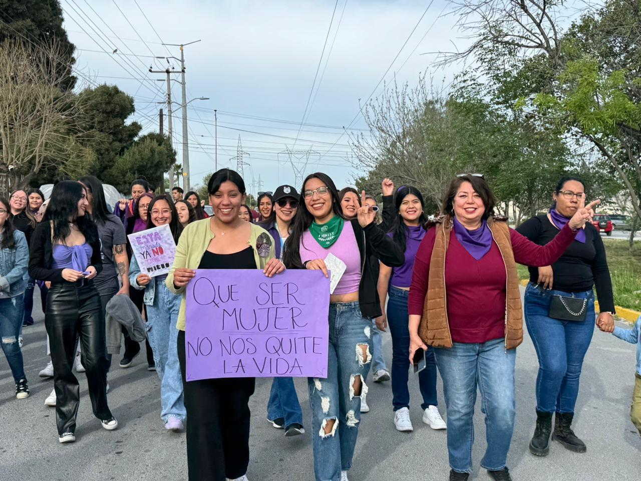 Realiza Trabajo Social 2da Feria de la Mujer