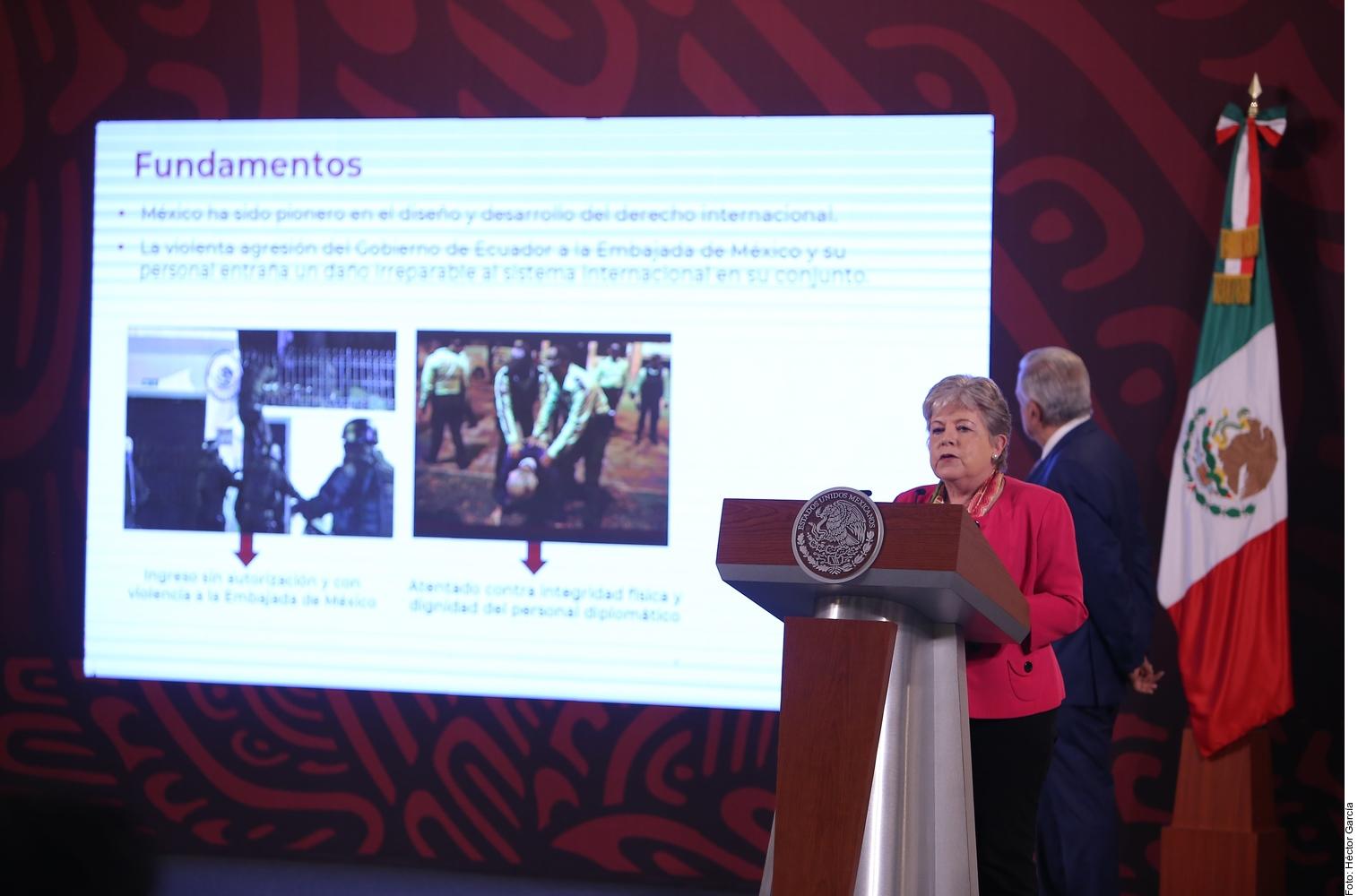 Acusa México a Ecuador de intervenciones telefónicas