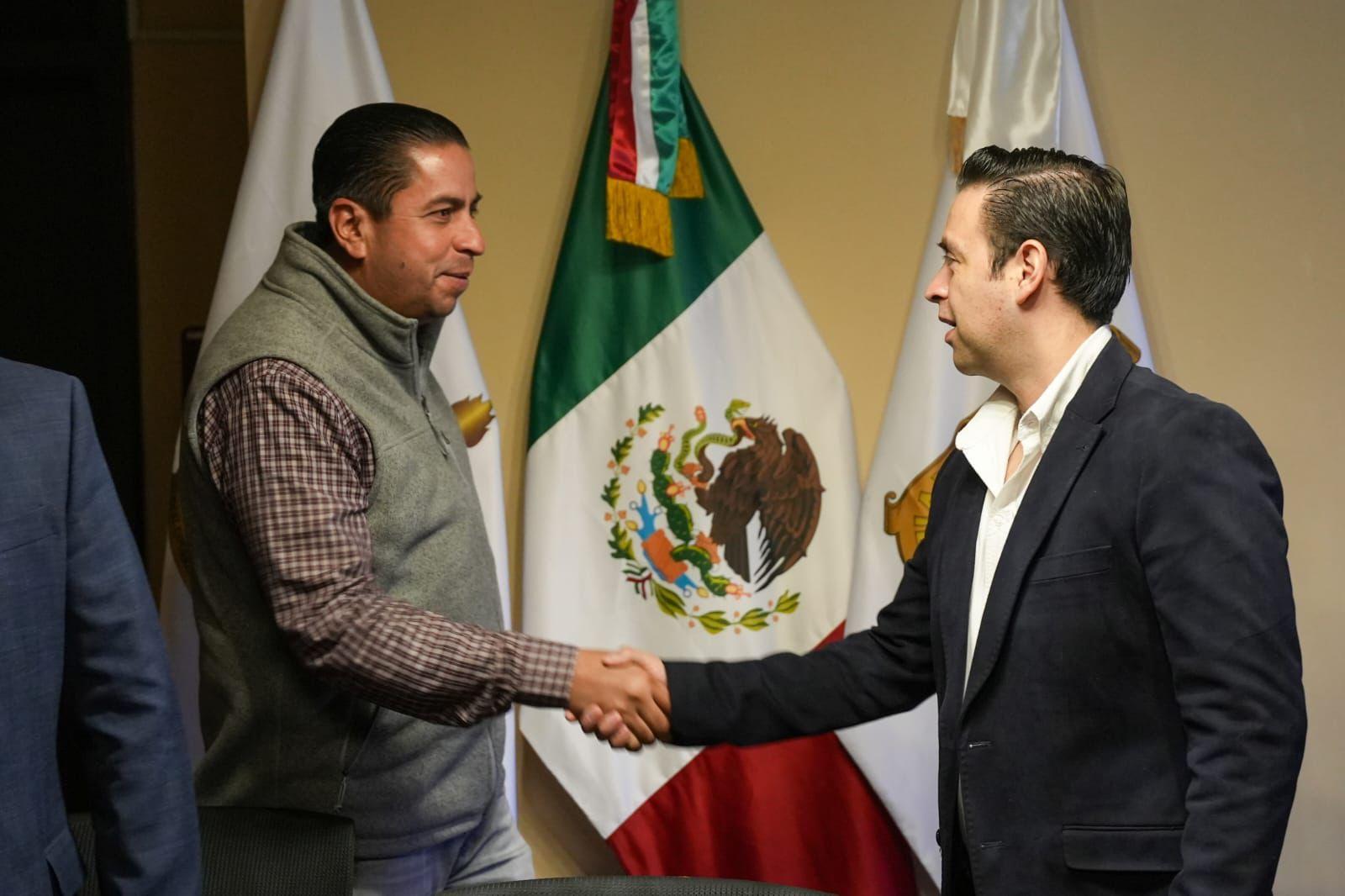 ACUERDAN IMPULSAR COMERCIO EN RAMOS