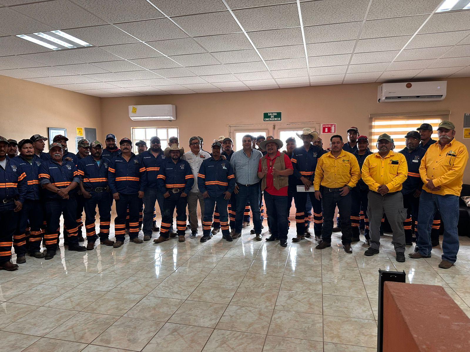 Preparan a brigadistas contra incendios forestales
