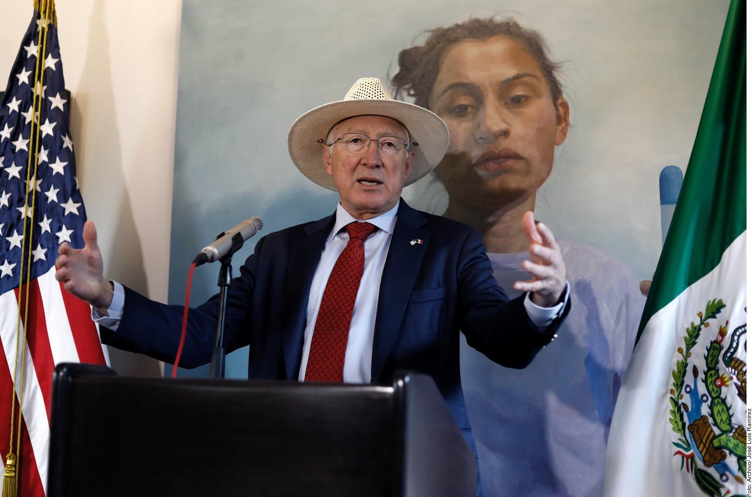 Es fentanilo asunto mundial.- Ken Salazar
