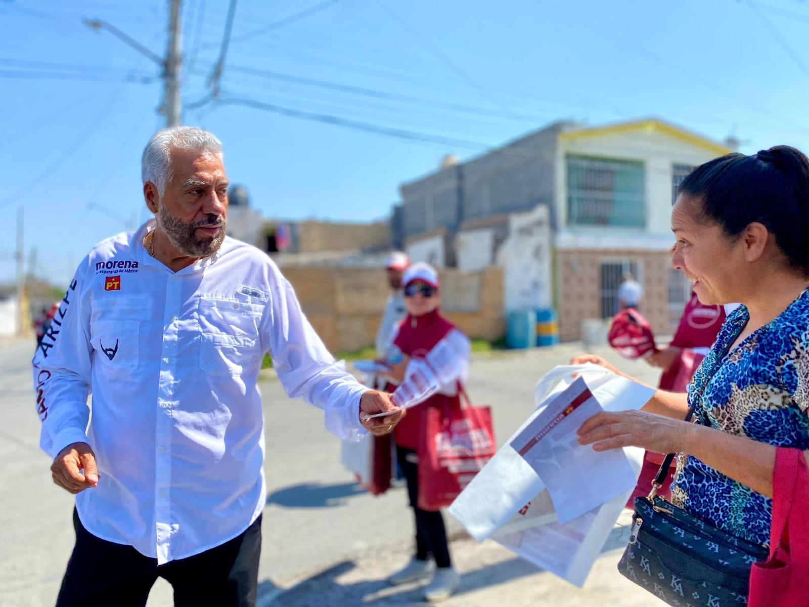 Promete Gerardo que cumplirá compromisos