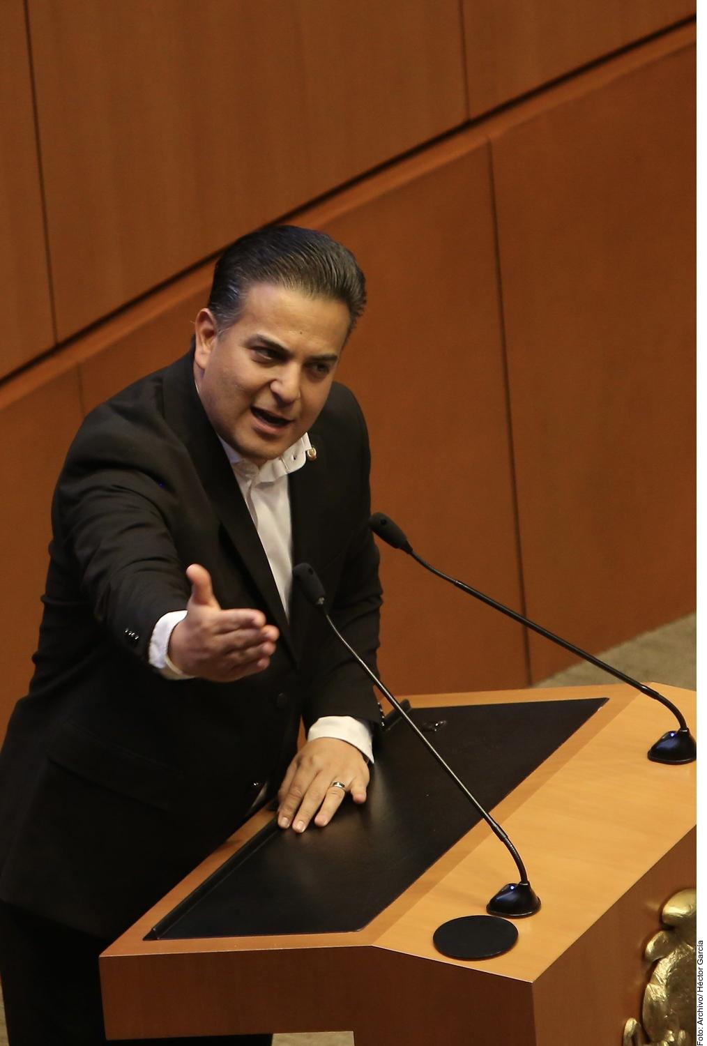 Ignoró Gobierno problema, acusan senadores