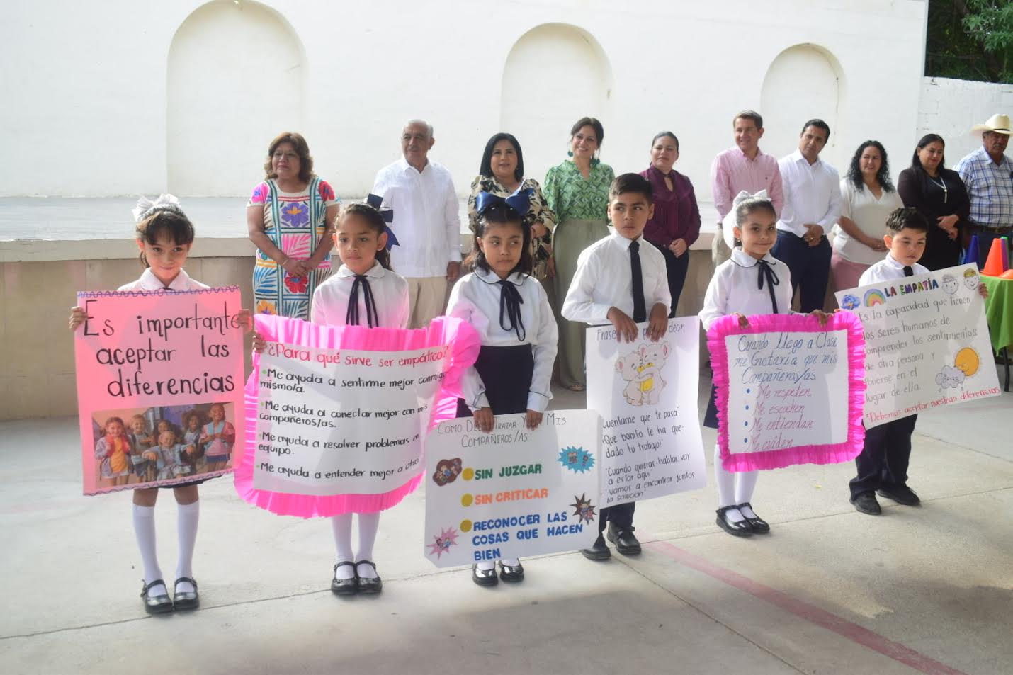 Fomenta valores cívicos San Buena