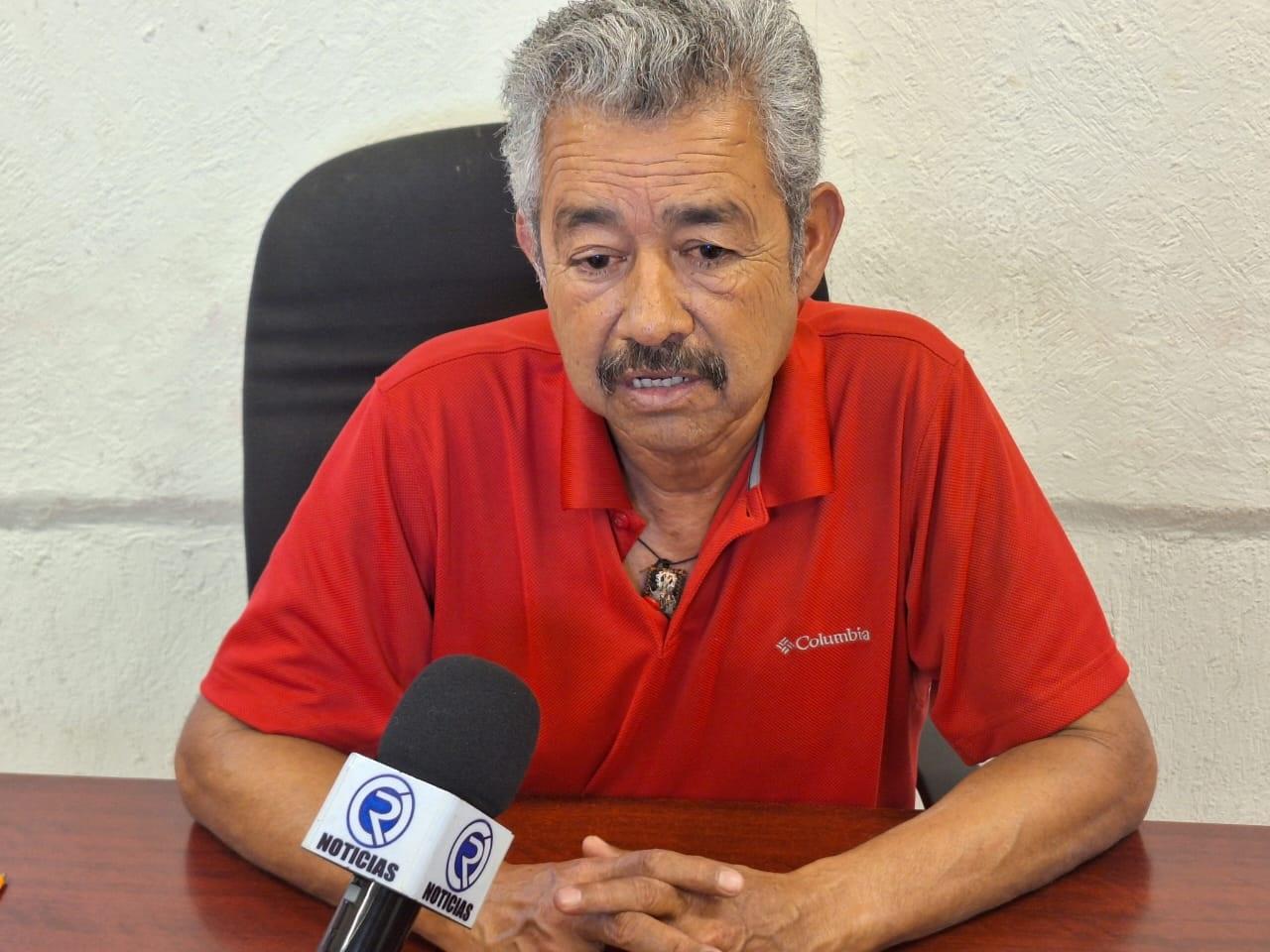 Escuelas distribuirán los lentes especiales
