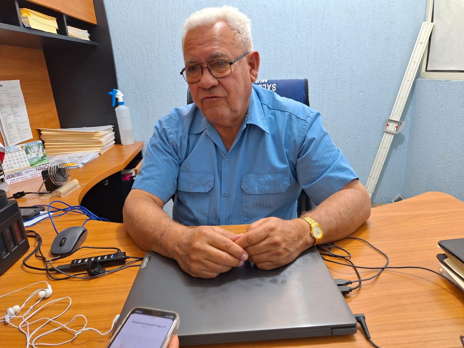 Temen vuelvan males ante falta de vacunas