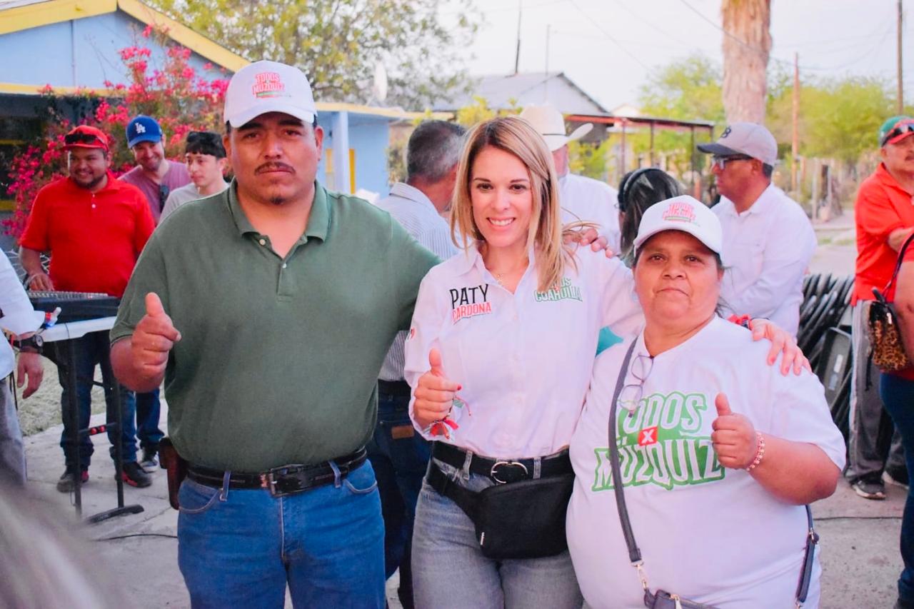 Mantiene Patricia intensa campaña