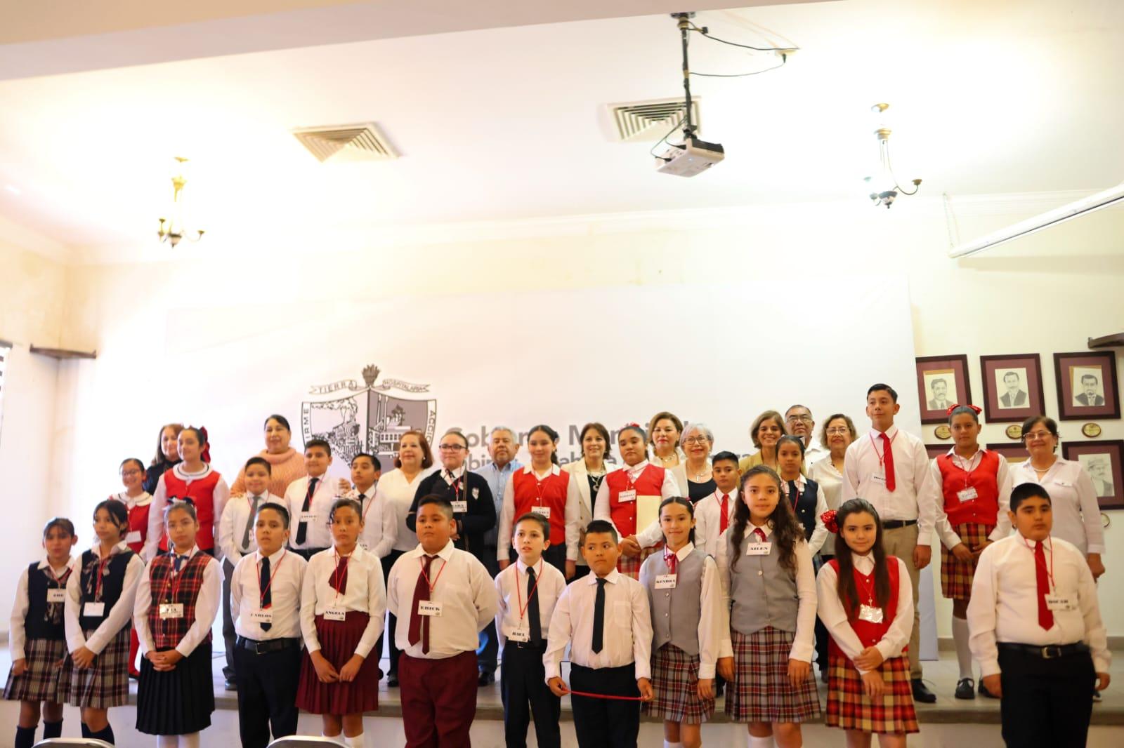 Eligen en Sabinas alcaldesa infantil