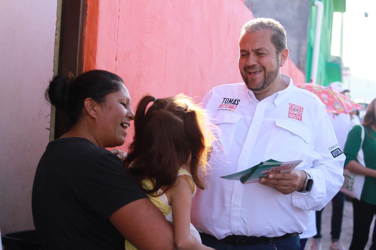 Las escuelas serán mi prioridad: Tomás