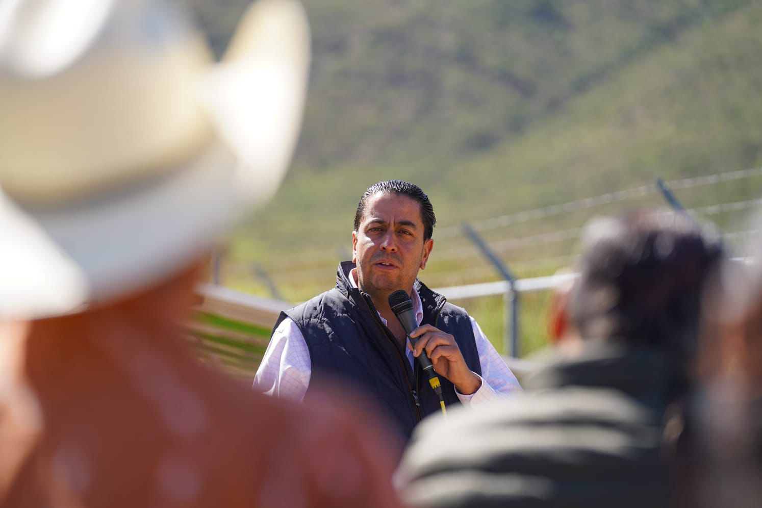 SUPERVISA CHEMA MORALES OBRAS DE AGUA POTABLE EN SANTO DOMINGO