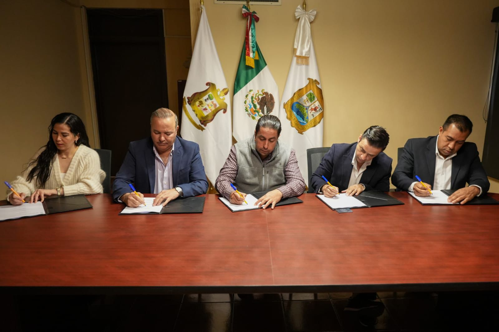 ACUERDAN COLABORACIÓN PARA IMPULSO AL COMERCIO RAMOS ARIZPENSE