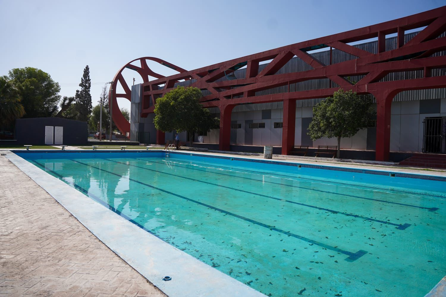 PROMUEVEN CUIDADO DE LA SALUD DE RAMOSARIZPENSES A TRAVÉS DE CLASES DE NATACIÓN