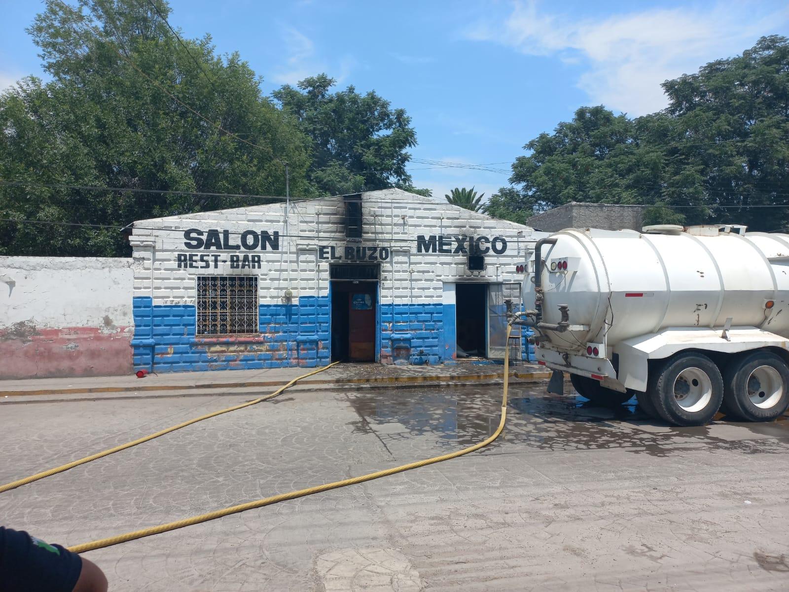 Se incendia Bar el Buzo