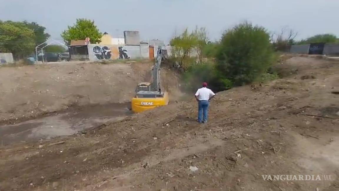 Extraen 4 mil toneladas de basura en arroyo