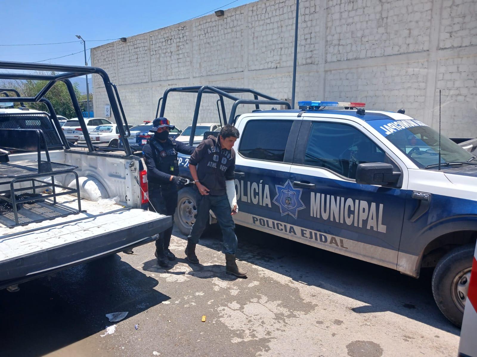Lo detienen por robar mangueras de SIMAS