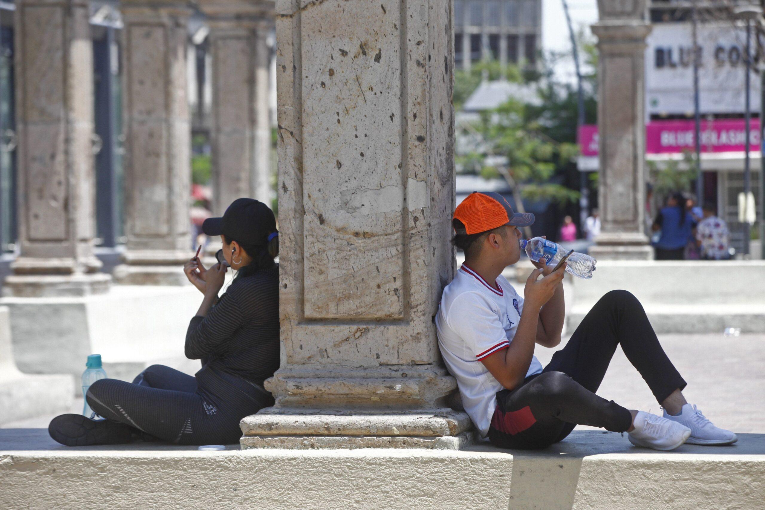 Alerta Sabinas ante segunda ola de calor