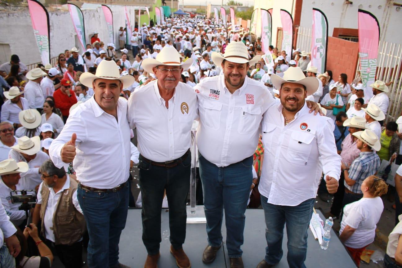 Va Tomás por triunfo
