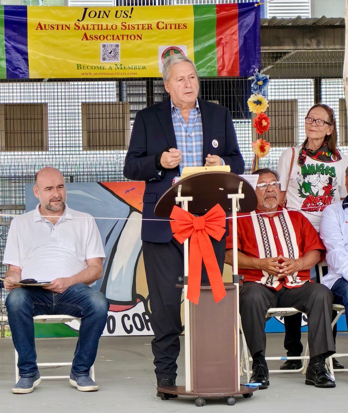 Celebra Austin 55 años de hermandad con Saltillo