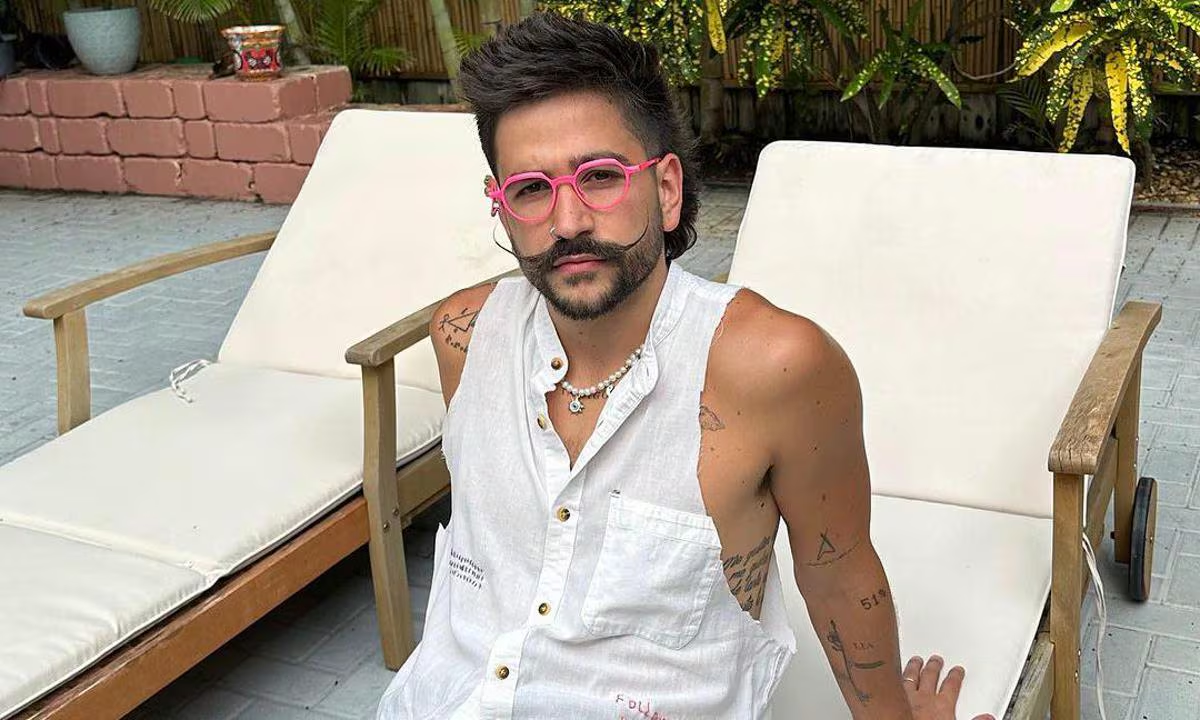 CAMILO HIZO UNA NUEVA VERSIÓN DE «SÁLVAME» DE RBD Y ANAHÍ YA REACCIONÓ