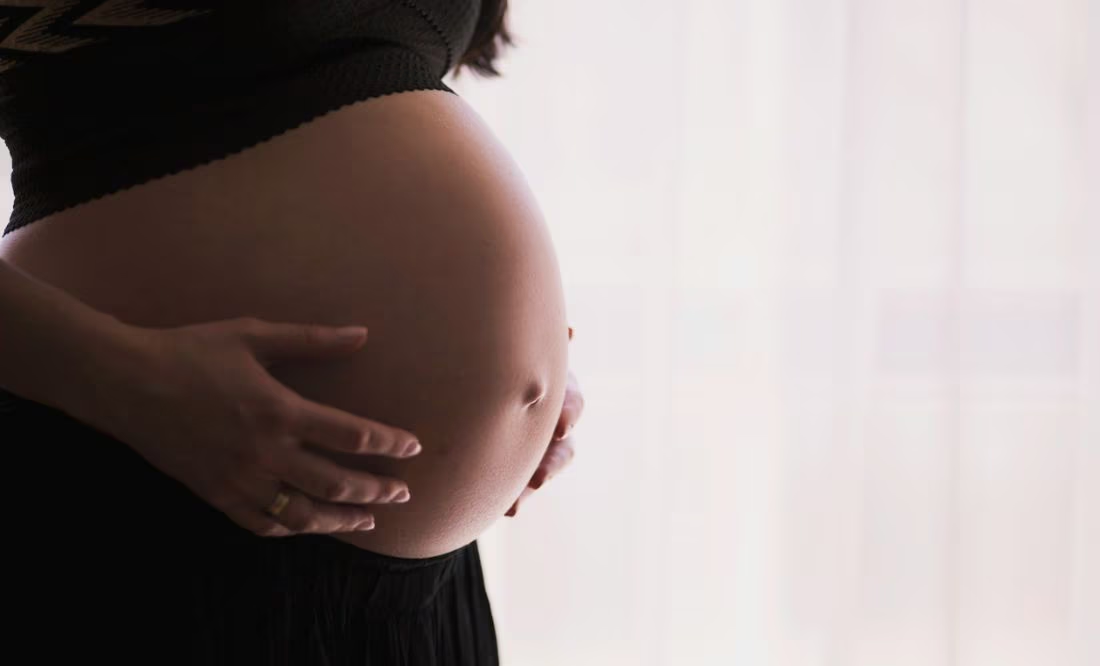 ¿Qué es la preeclampsia, padecimiento que sufrió Maite Perroni durante su embarazo?