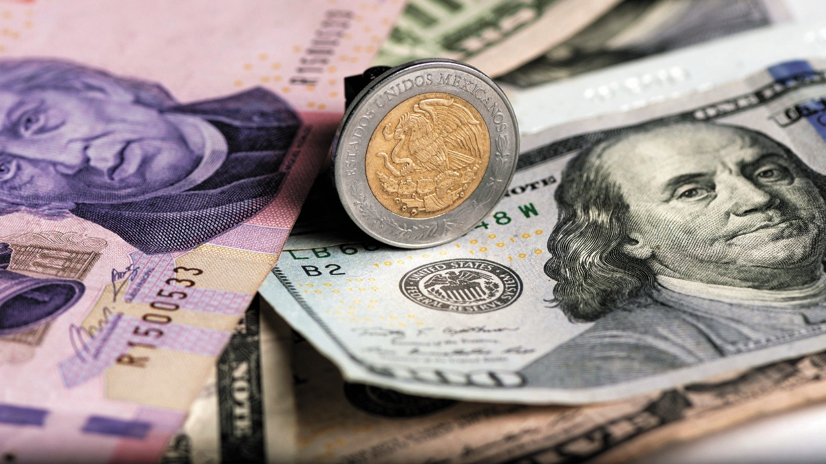 Precio del dólar hoy 17 de mayo de 2024: Peso perfila avance semanal