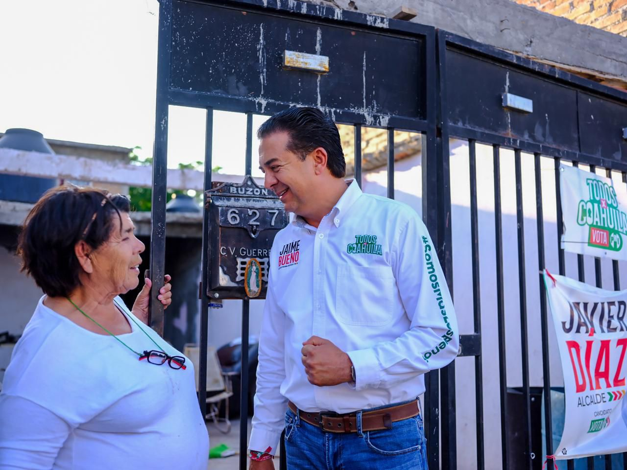 Con la mayoría en el Congreso reconstruiremos al país.- Jaime Bueno