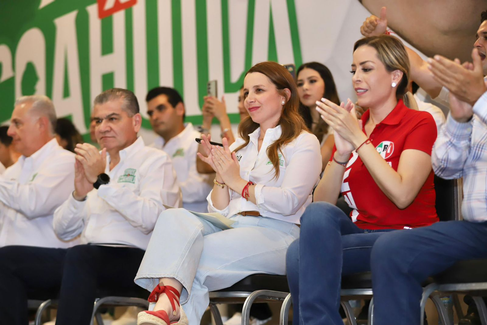 JUNTO A LA SOCIEDAD CIVIL ORGANIZADA GANAREMOS LAS ELECCIONES: RIQUELME Y MARÍA BÁRBARA.