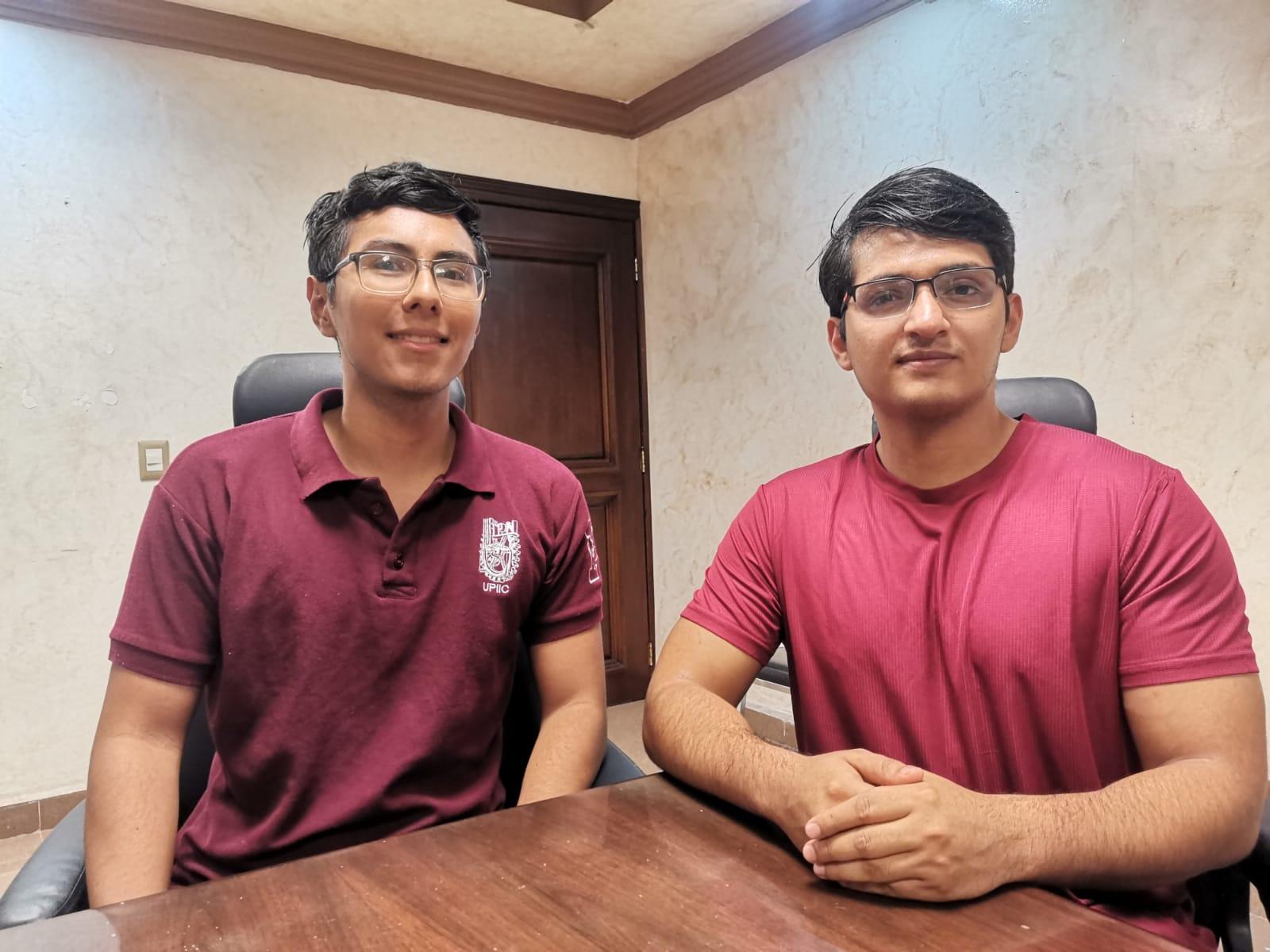 Destacan estudiantes de la región en el Politécnico
