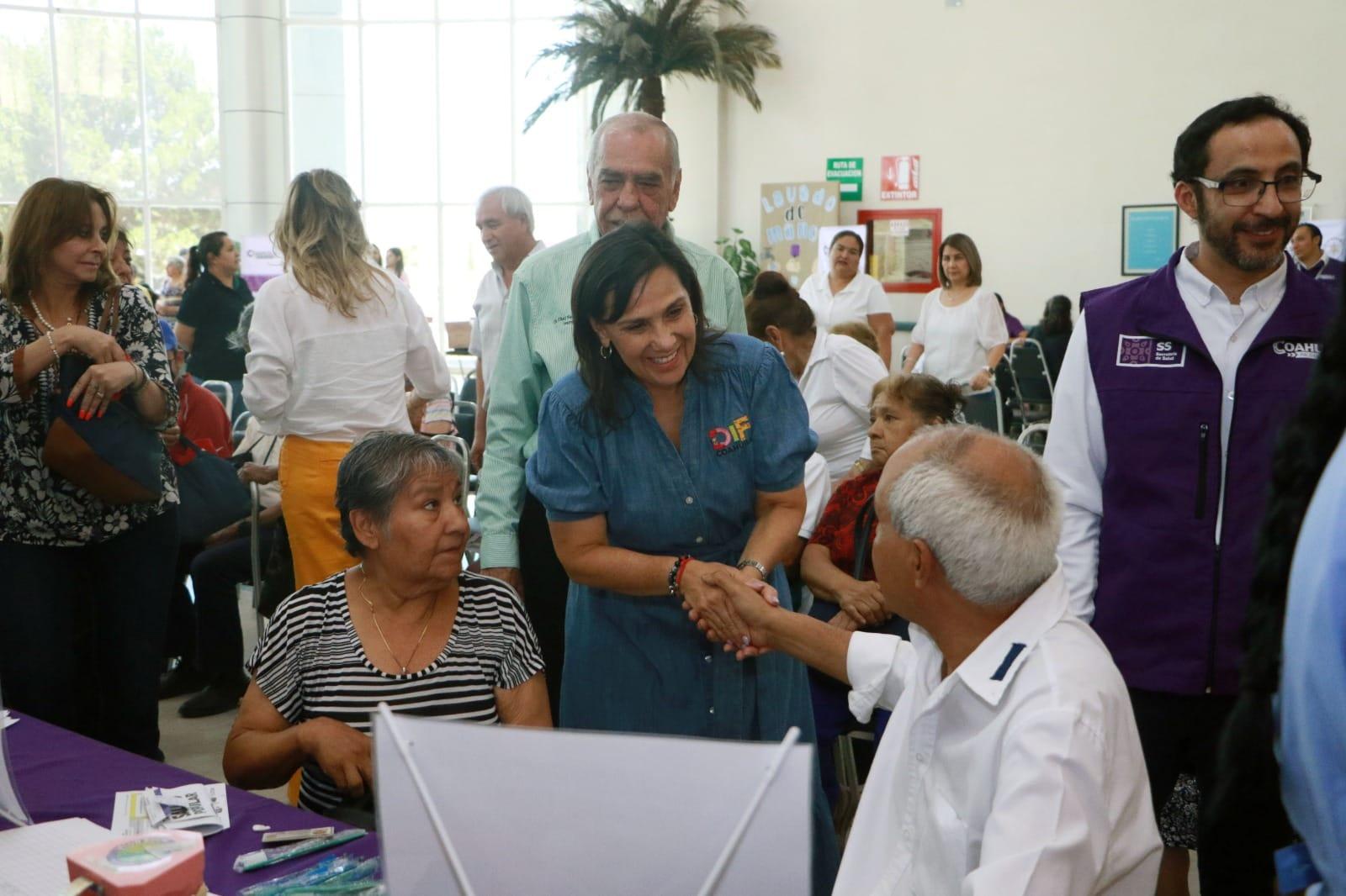 Beneficiará tarjeta de la Salud a 90 mil mayores de 70 años