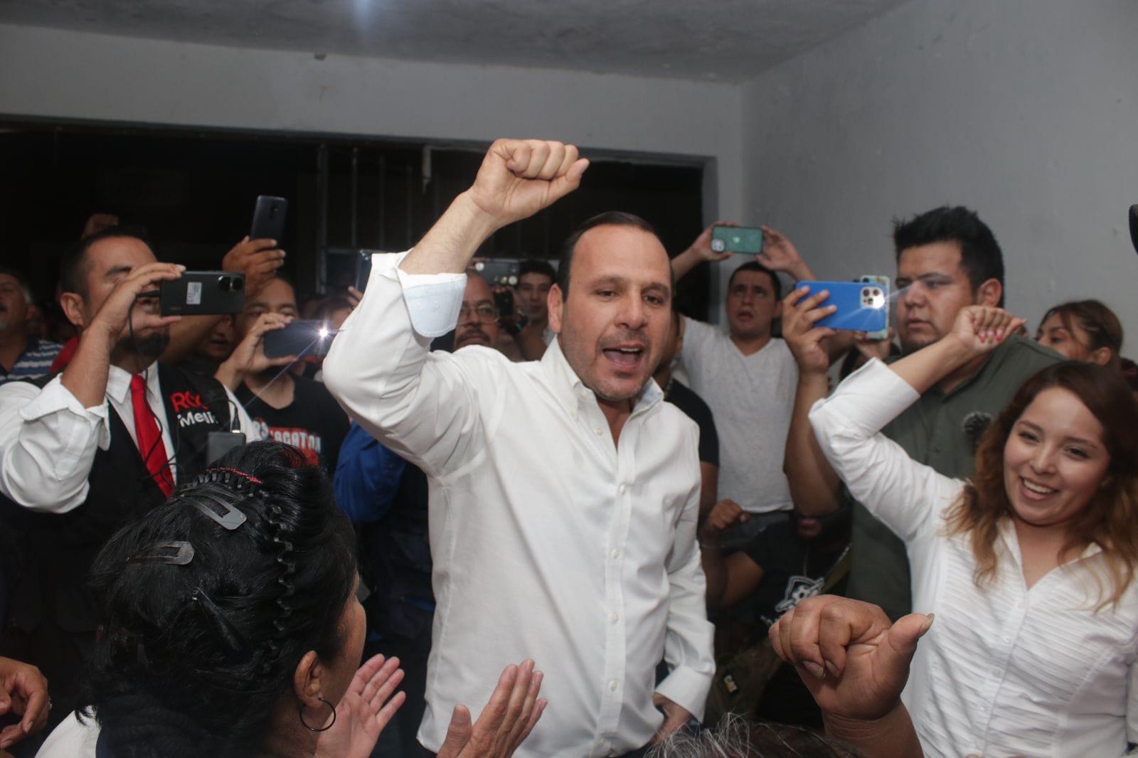 Decide Parras por Fernando Orozco