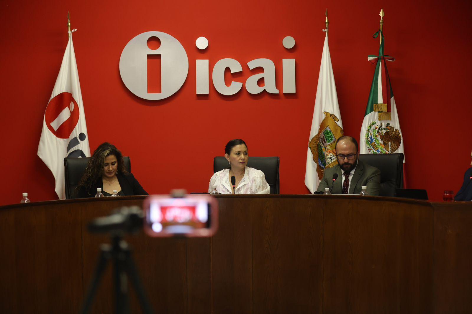 Respalda llamado a Sheinbaum, ICAI
