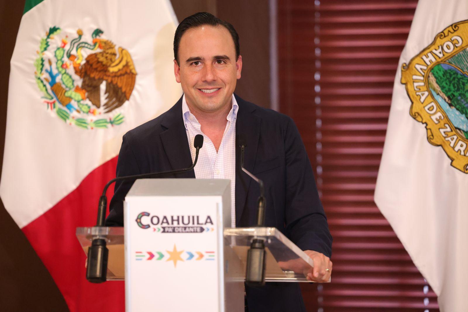 “COAHUILA PA’ DELANTE A PASOS DE GIGANTE”  el Gobernador Manolo Jiménez Salinas