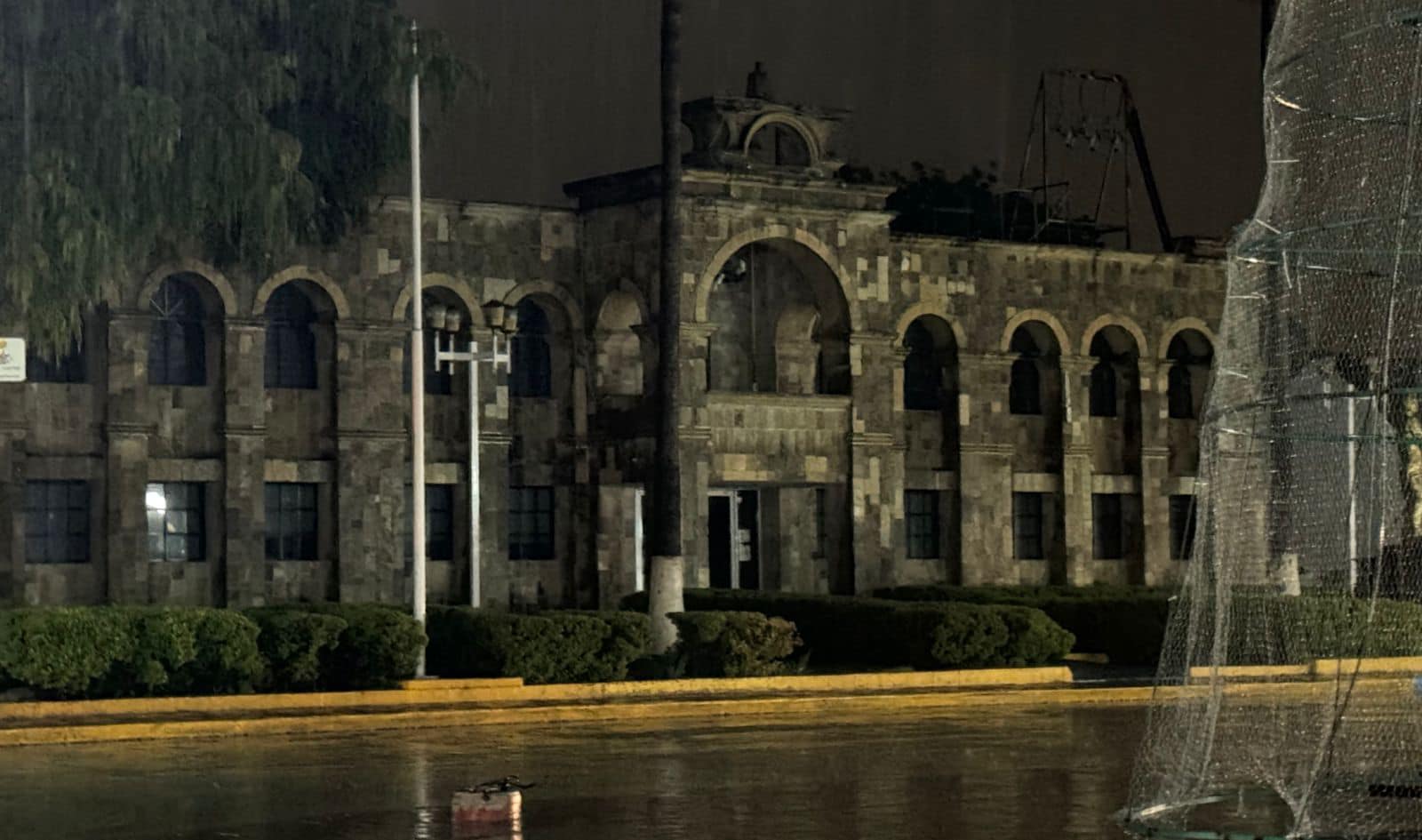 A oscuras en Múzquiz edificios municipales
