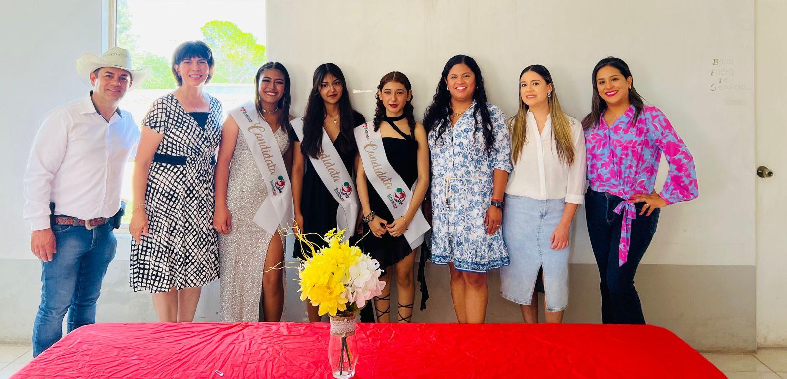 Buscan 3 jovencitas la corona en Cloete