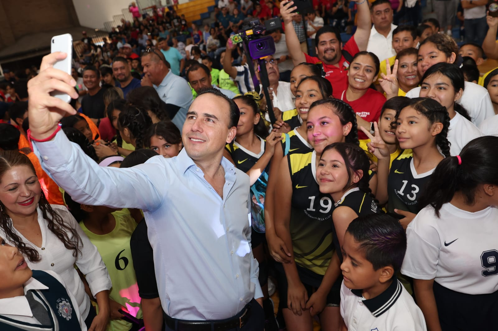 CONVOCA COAHUILA AL PREMIO ESTATAL DE LA JUVENTUD “JÓVENES GIGANTES 2024”