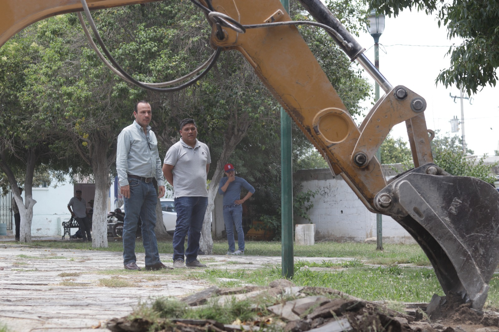 Avance del 60% registra rehabilitación de la Plaza Infonavit