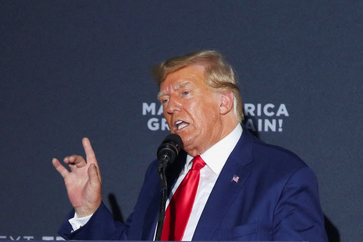 Trump critica la ayuda de Estados Unidos a Ucrania, además habla de recortes fiscales con legisladores