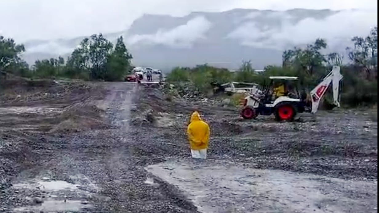 INICIAN TRABAJOS PARA REHABILITAR CAMINOS RURALES TRAS LLUVIAS
