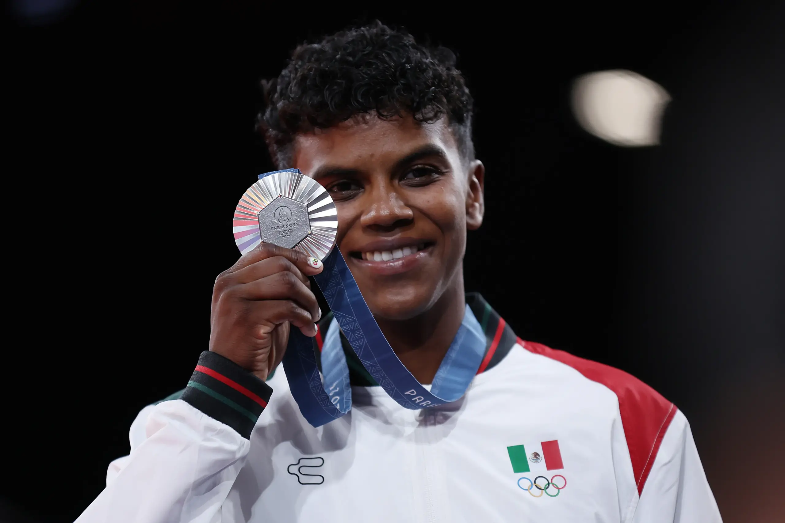 ¡PLATA PARA MÉXICO!