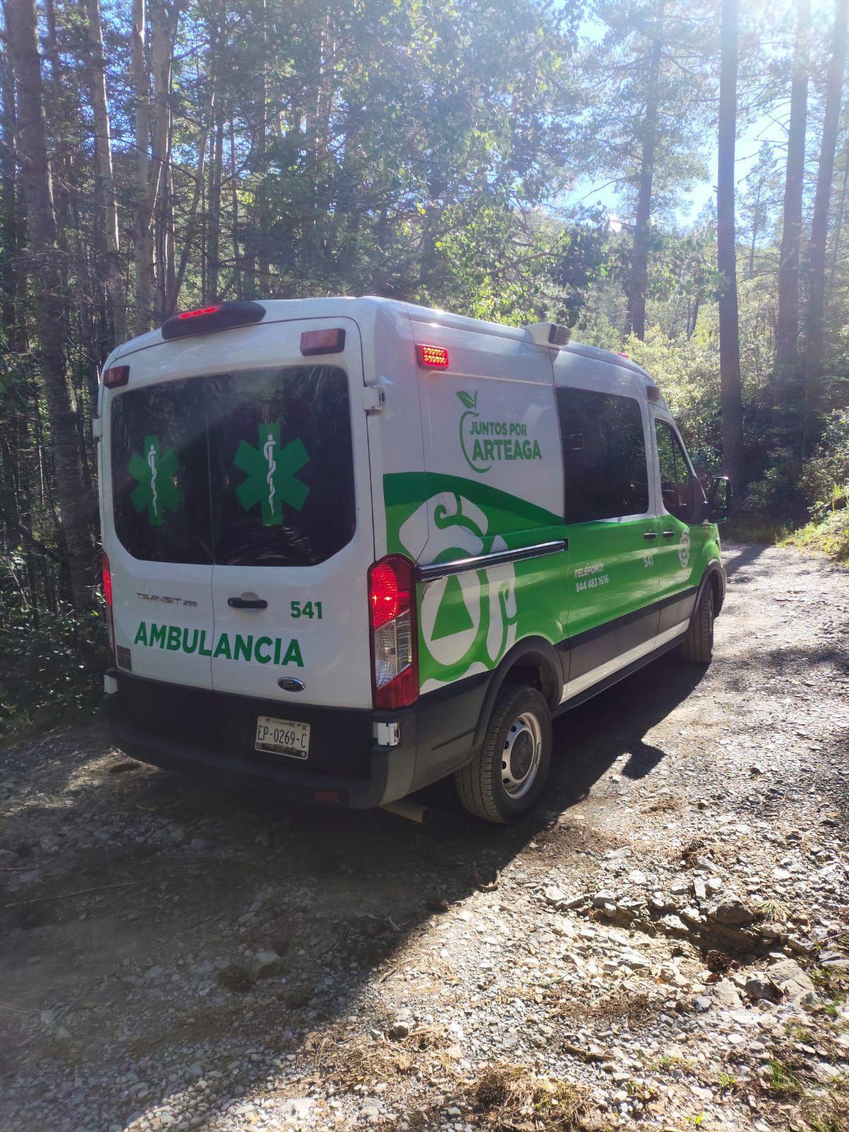 Muerden a 3 personas animales ponzoñosos
