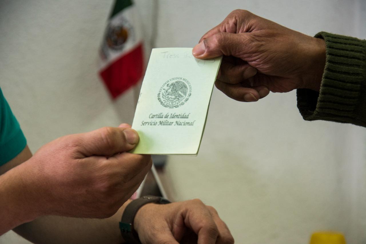 INVITAN A JOVENES A TRAMITAR CARTILLA