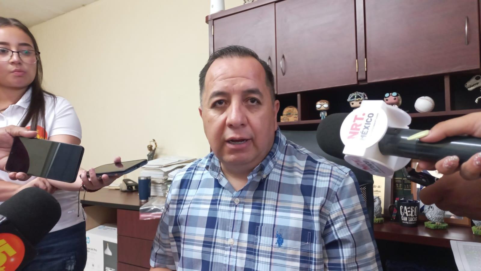 Agreden vecinos a policías de Sabinas