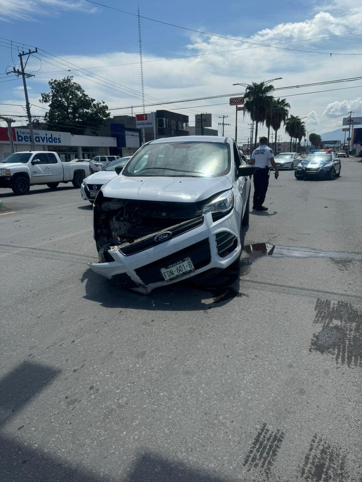 Cuantiosos daños deja percance vial