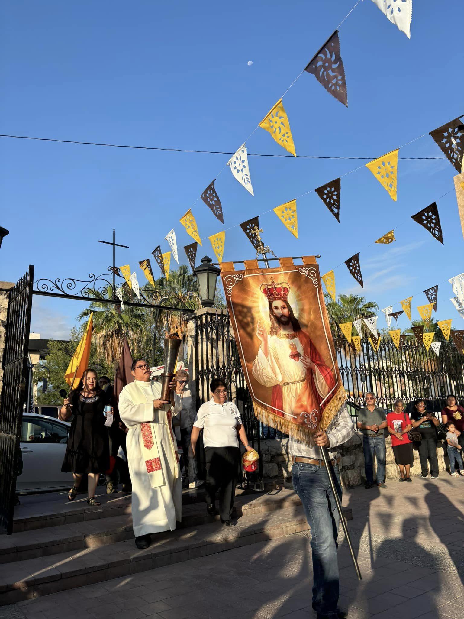 Con procesión finalizan fiesta a Santiago Apóstol