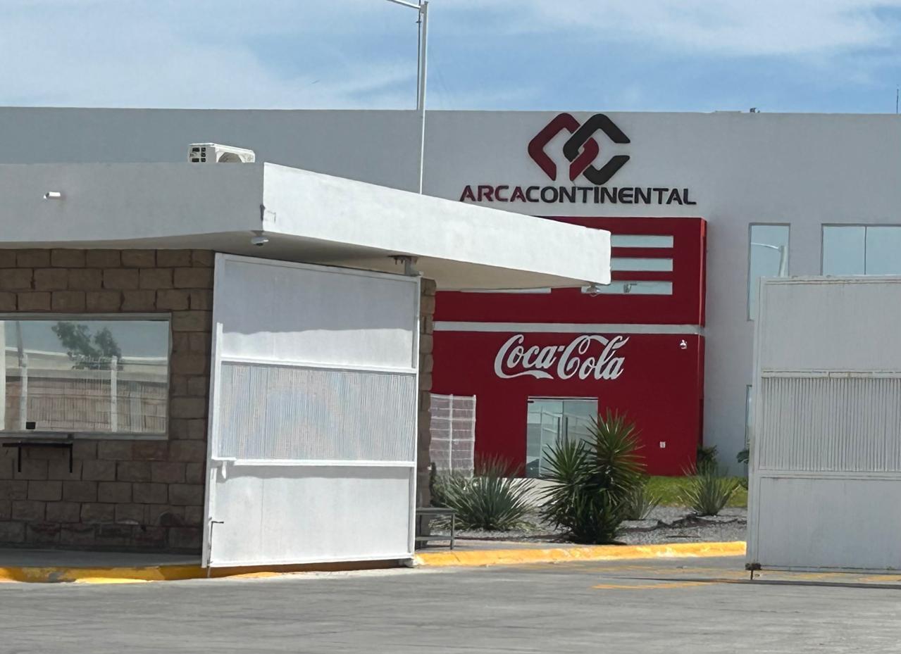 ESCASEA LA PRODUCCIÓN DE CERVEZA Y REFRESCOS