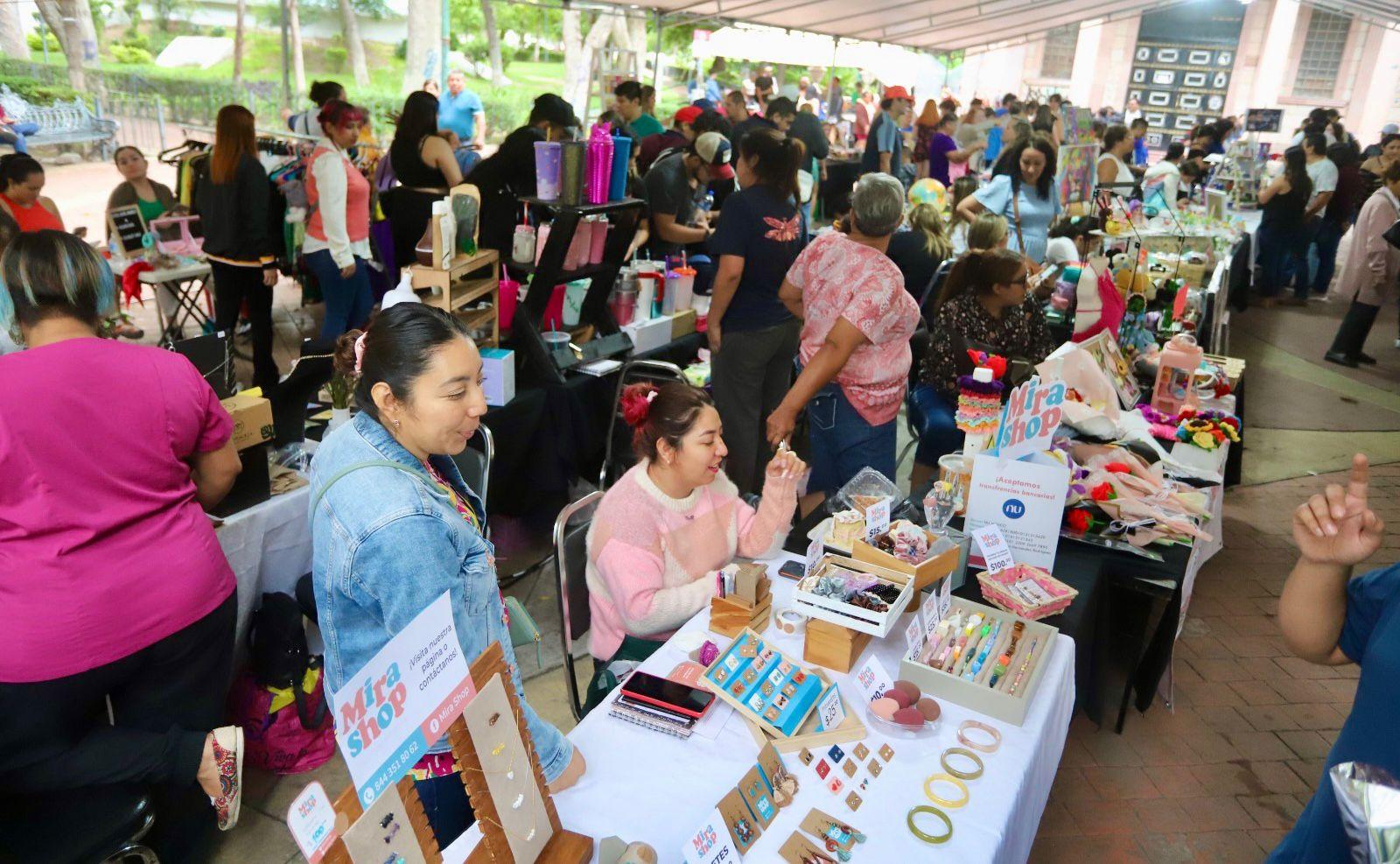 Exitosa décima edición Bazar Mujeres Unidas
