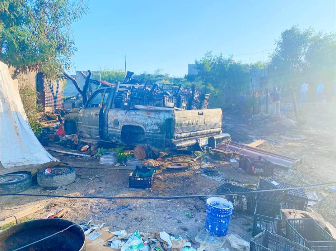 Quería quemar basura e incendia camioneta