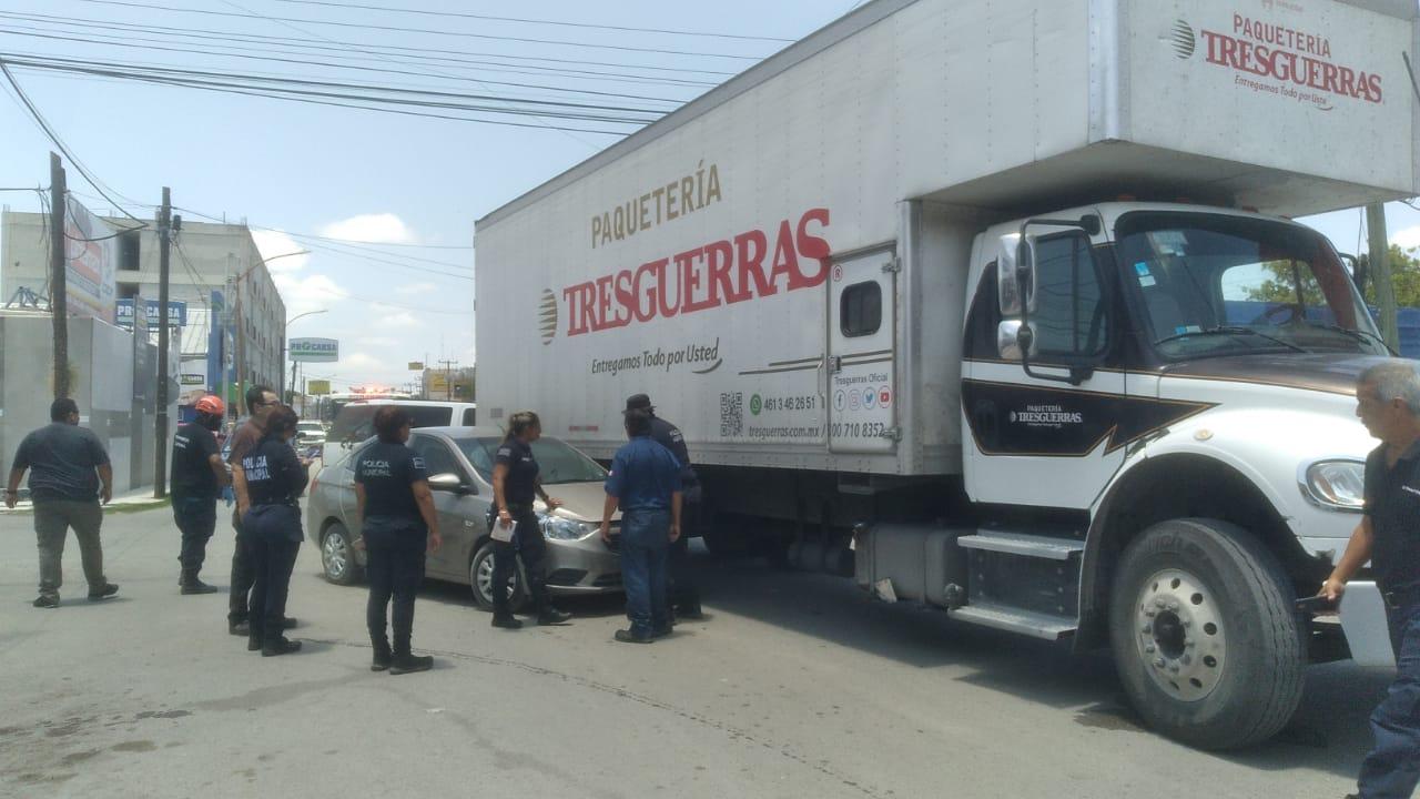 Desigual choque deja a tripulantes en crisis