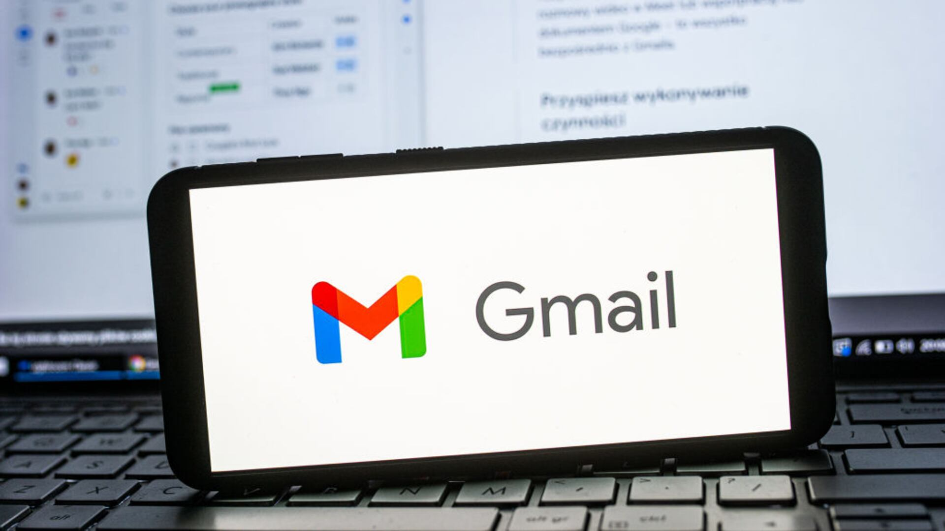Cómo usar la IA de Google Gemini para resumir correos en Gmail
